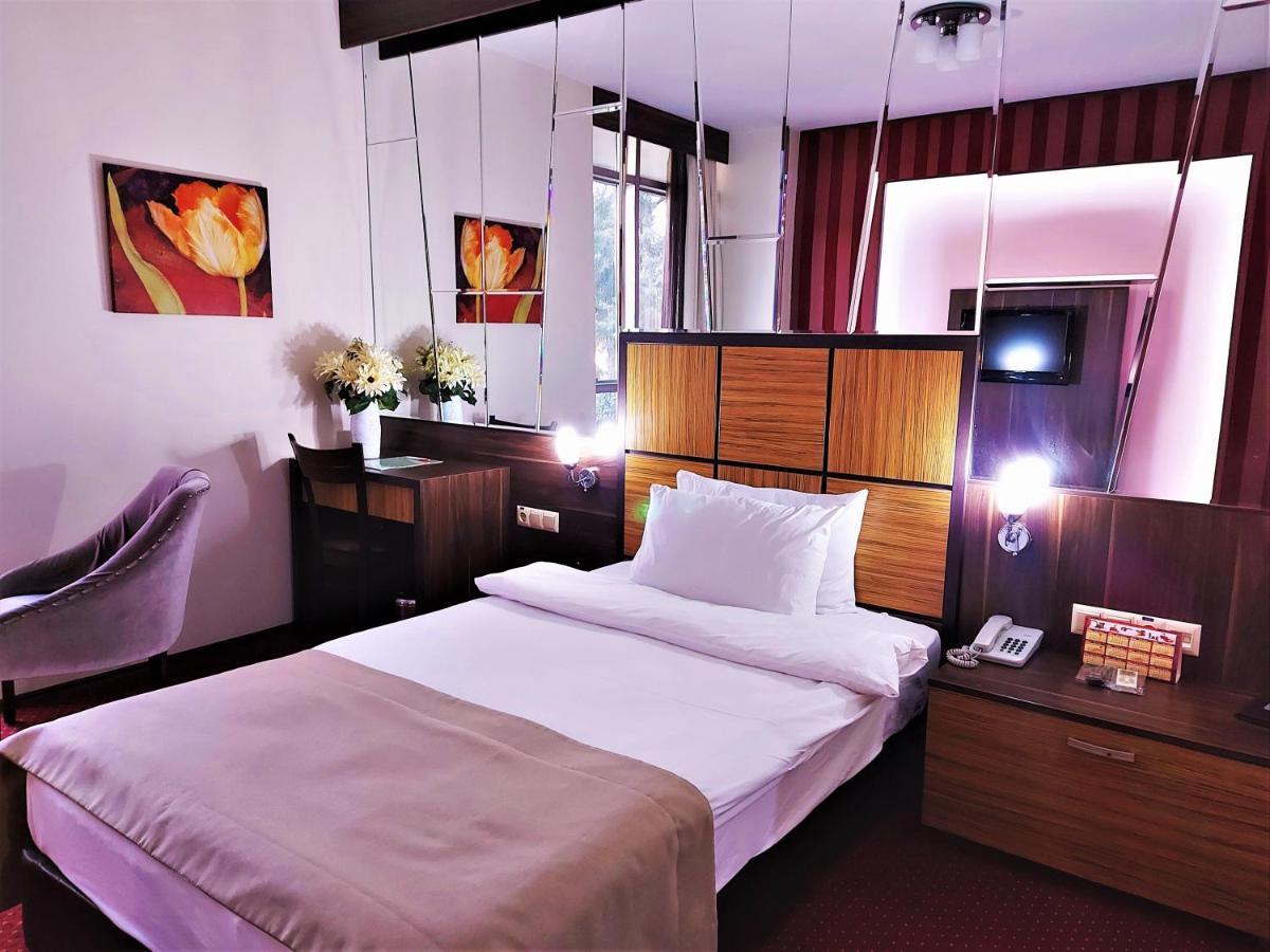 Cetinel Otel Adana Eksteriør billede